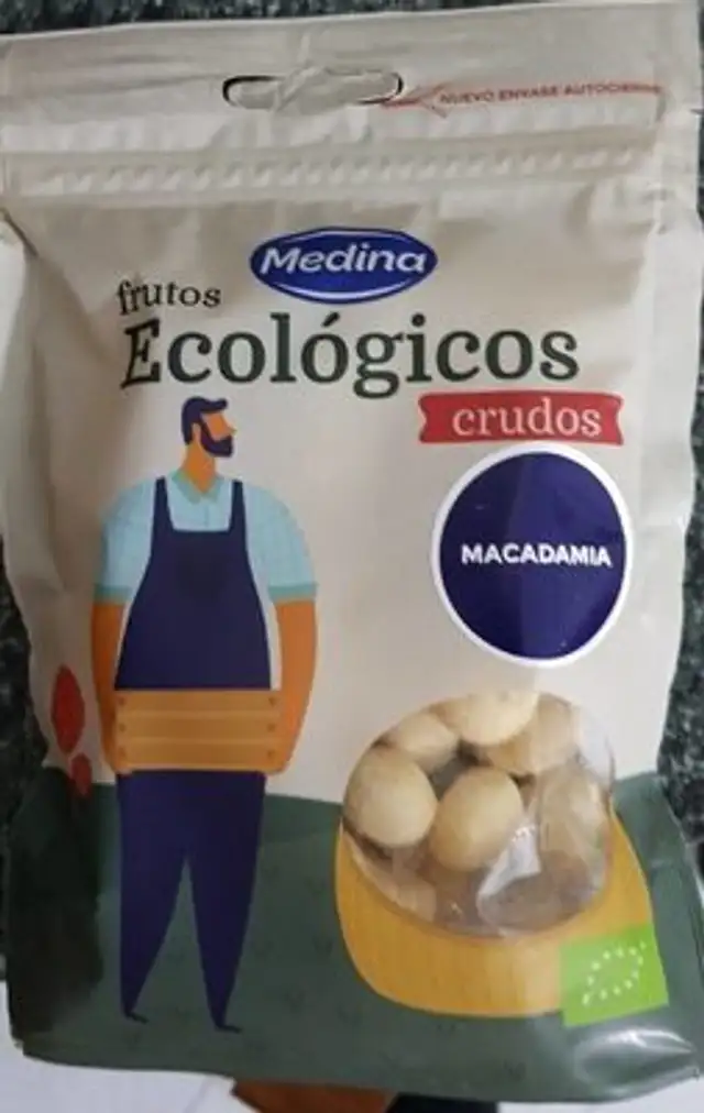 Frutos ecológicos Macadamia front packaging