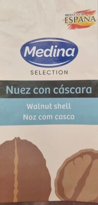 Nuez con cáscara