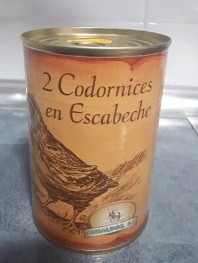 Codornices en escabeche front packaging