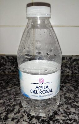 Agua mineral natural front packaging
