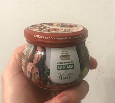 Tomate seco y verduritas para tostadas