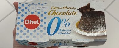 Flan de huevo y chocolate