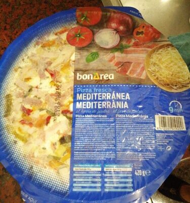 Pizza fresca mediterránea