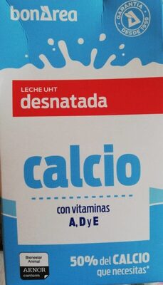 Leche desnatada calcio front packaging