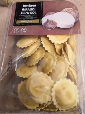 Girasol con queso de cabra y cebolla caramelizada