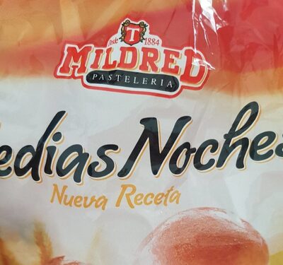 Medias noches front packaging