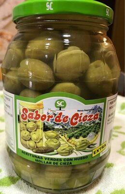Aceitunas verdes con hueso mollar de Cieza