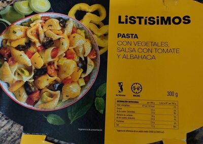 Pasta con vegetales salsa con tomate y albahaca front packaging