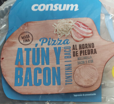 Pizza fresca atún y bacon al horno de piedra