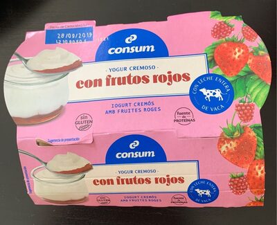 Yogur cremoso con frutos rojos front packaging