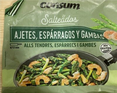 Salteado de ajetes, espárragos y gambas