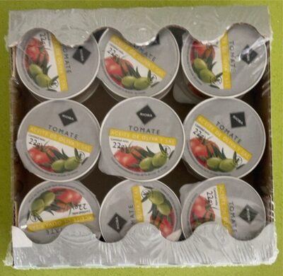 Bandeja tomate con aceite