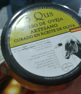 Queso de oveja curado en aceite de oliva front packaging