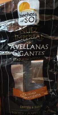 Nuez Imperial y Avellanas Gigantes