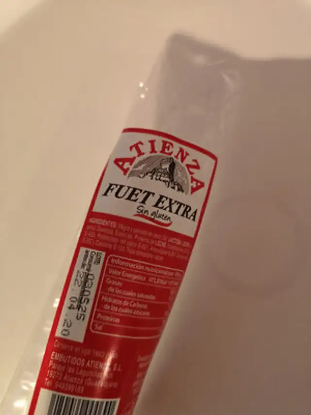 Fuet Extra sin gluten ingredients label