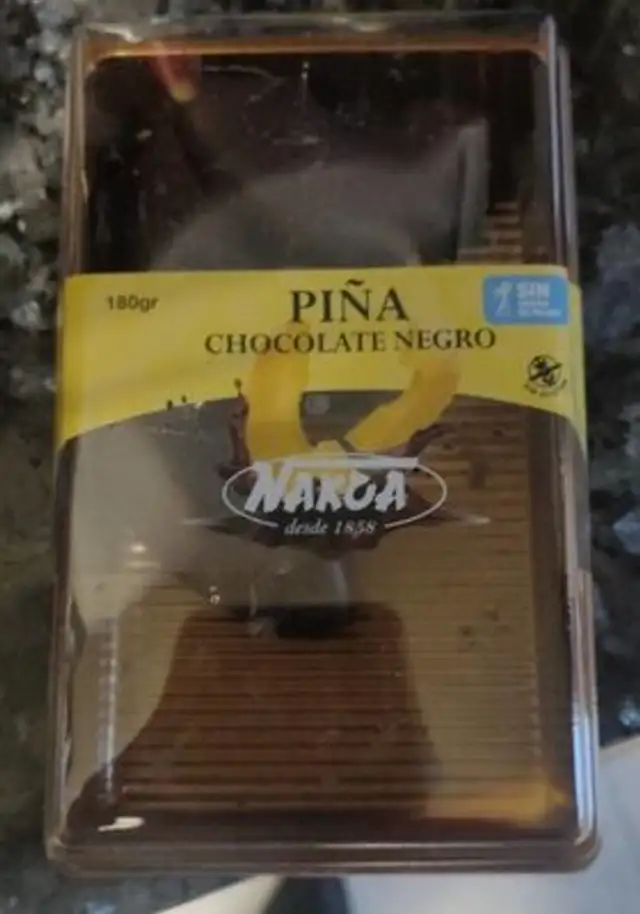 Piña chocolate negro