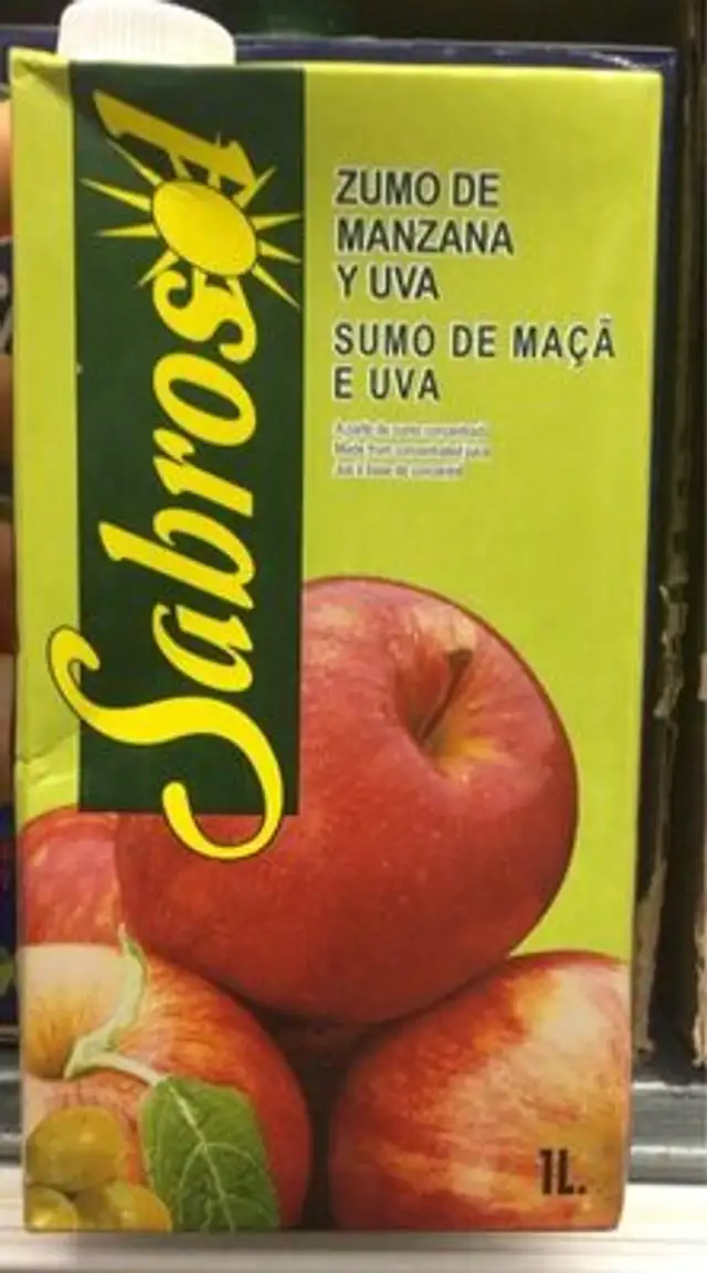 Zumo de manzana y uva
