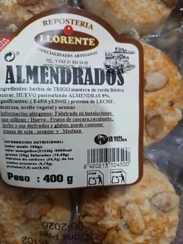 Pastas con almendras ingredients label