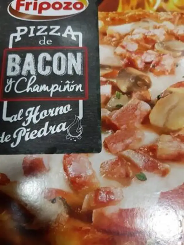Pizza de baicon y champiñon