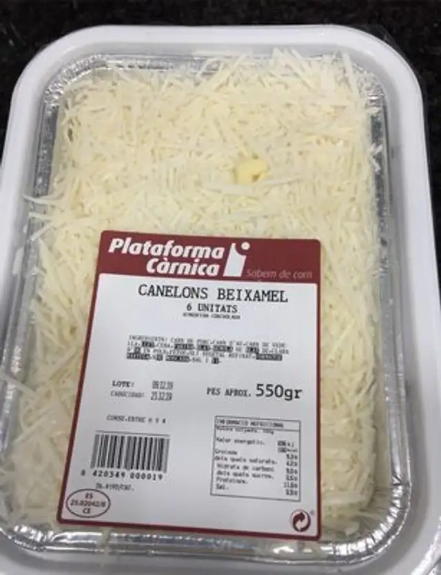 Canelons beixamel