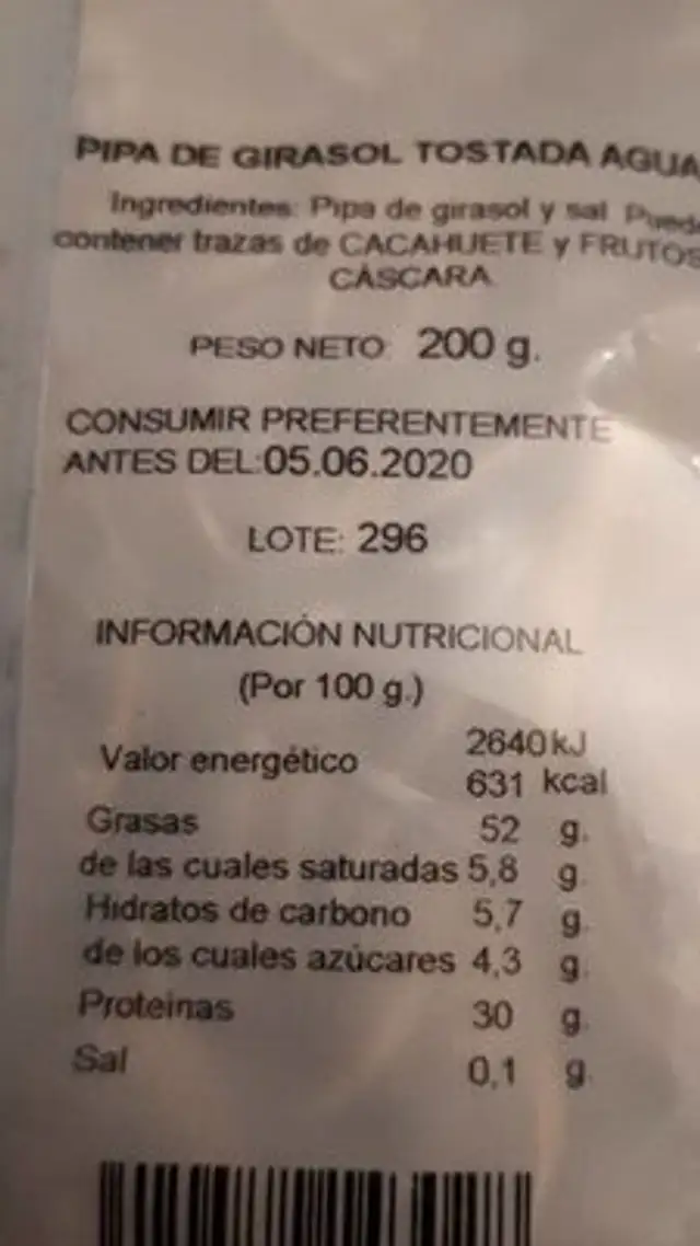 Graines de tournesol non salées nutrition facts table