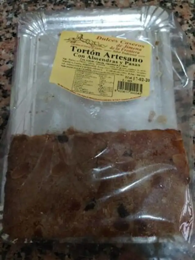 Torreón Artesano con Almendras y Pasas