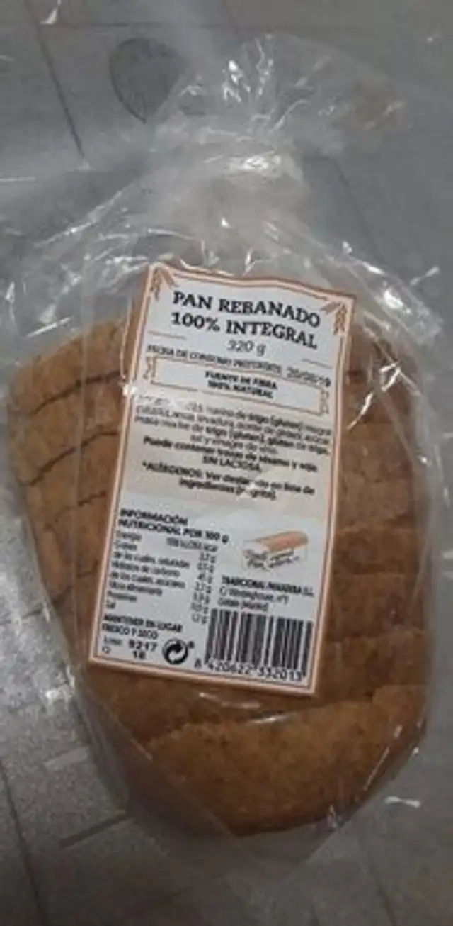Pan rebanado 100% integral front packaging
