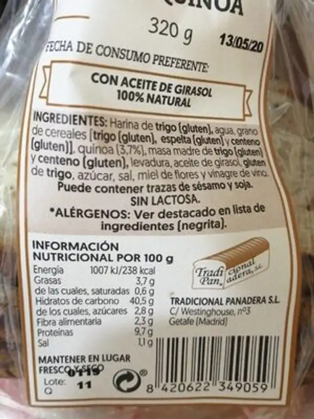 Pan de molde con quinoa nutrition facts table