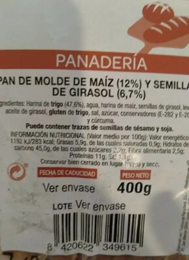 Pan de molde de maíz (12%) y semillas de girasol (6,7%)