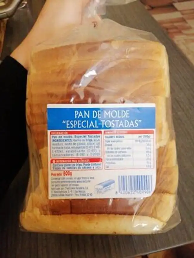Pan de molde "especial tostadas" nutrition facts table