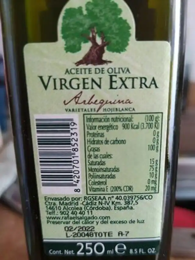Aceite de oliva nutrition facts table