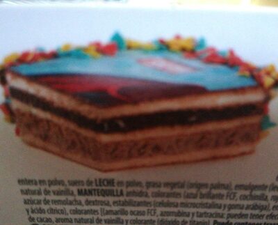 Tarta infantil bizcocho con relleno al cacao front packaging