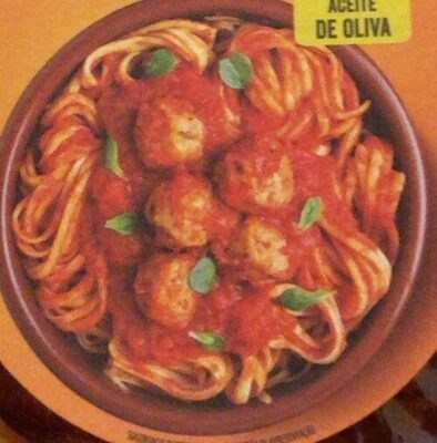 Espagettis con albondigas vegetales