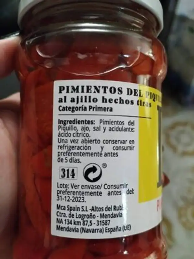 Pimientos del piquillo al ajillo hechos tiras ingredients label