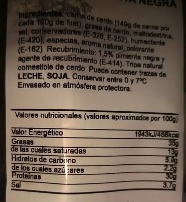 Fuet extra pimienta negra nutrition facts table