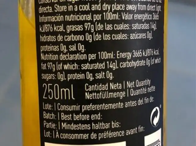 Condimento a base de aceite de oliva virgen extra y romero nutrition facts table
