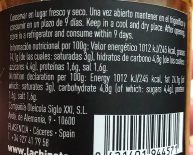 La Chinata Paté De Tomates y Aceitunas nutrition facts table