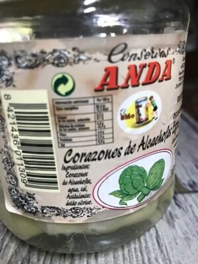 Corazones de alcochofas ingredients label