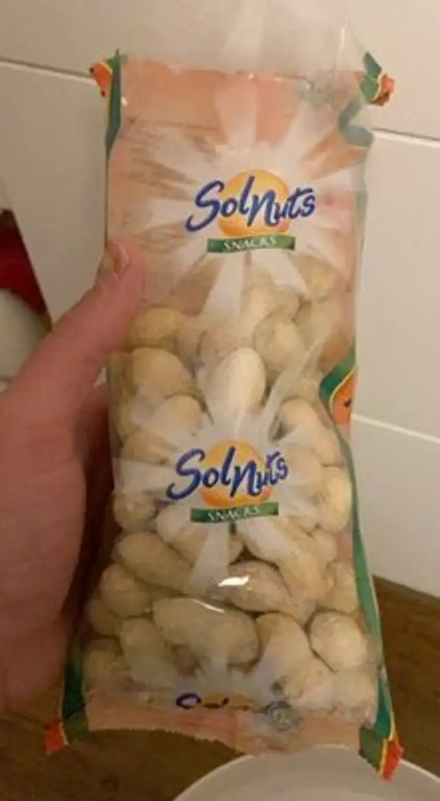 Cacahuetes tostados y salados