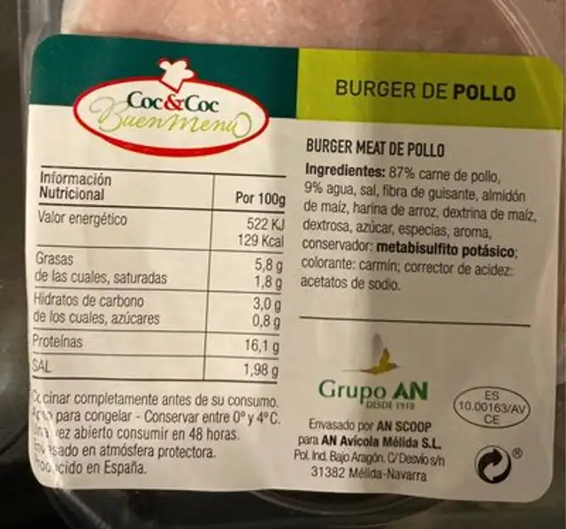 Hamburguesa de pollo nutrition facts table