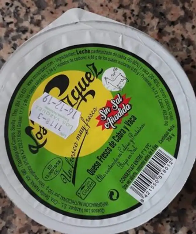 Queso fresco de vaca y cabra nutrition facts table