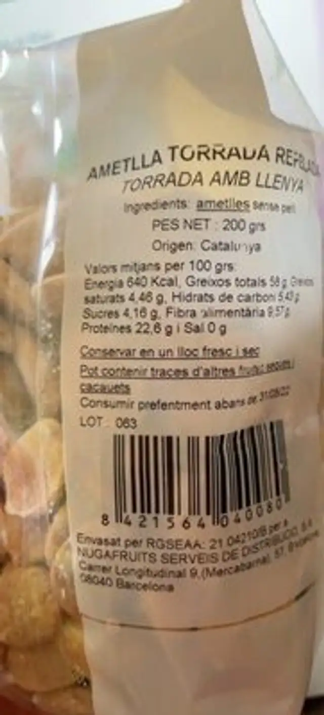 Ametlla torrada repelada nutrition facts table