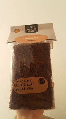 Bizcocho chocolate y avellana