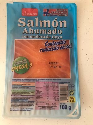 Salmón ahumado con madera de haya