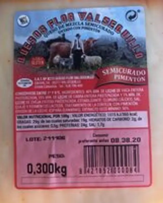 Queso mezcla semicurado con pimentón