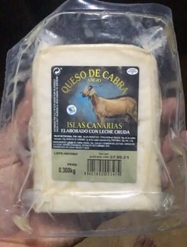 Queso de cabra añejo