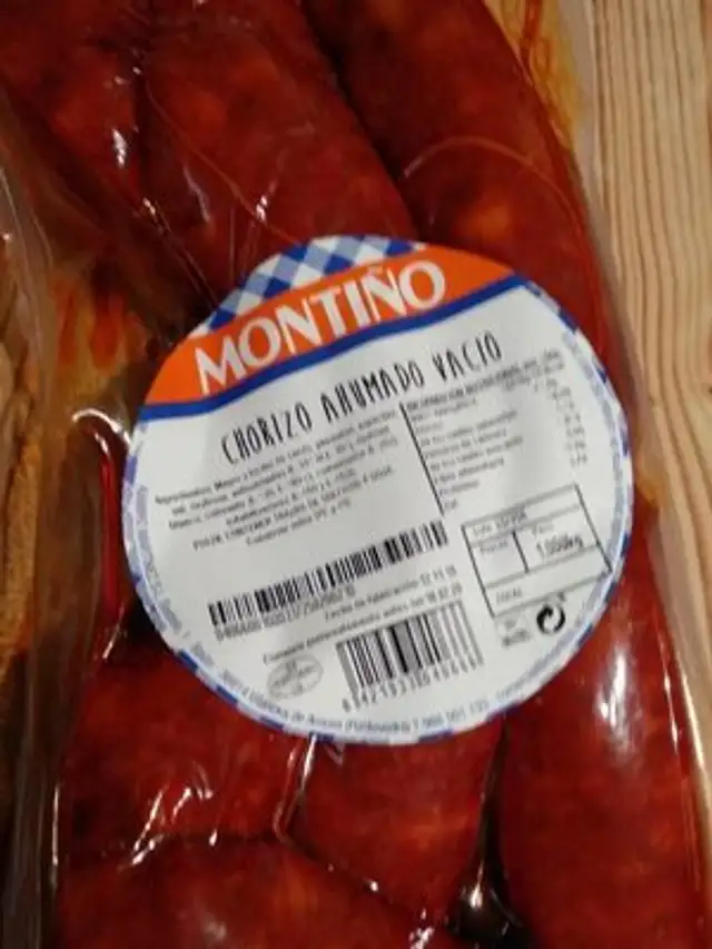 Chorizo ahumado vacío