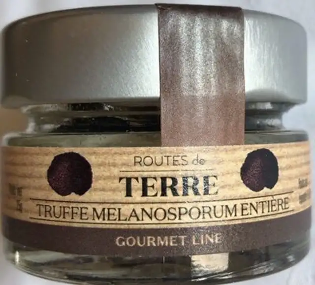 Truffe melanosporum entiere