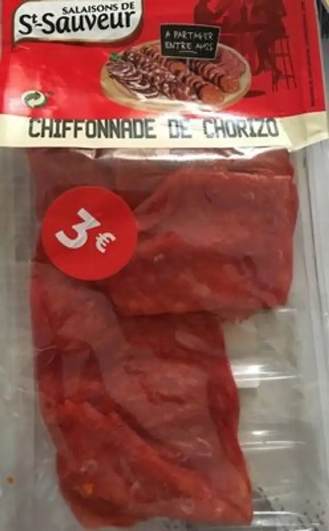 Chiffonade de chorizo