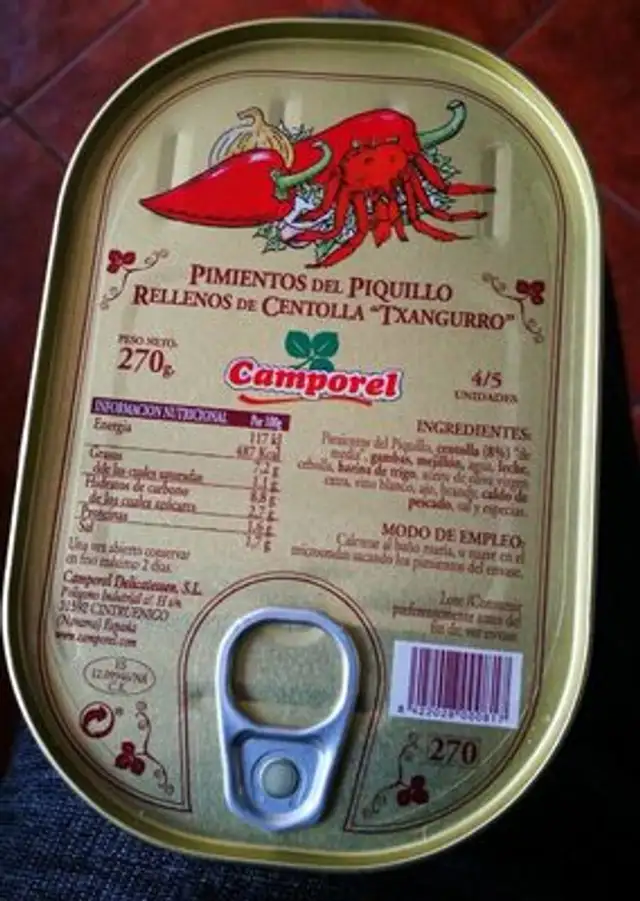 Pimientos te piquillo rellenos de centolla txangurro